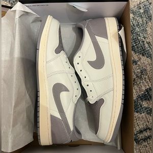 BRAND NEW SIZE M 11 AIR JORDAN 1 RETRO LOW OG